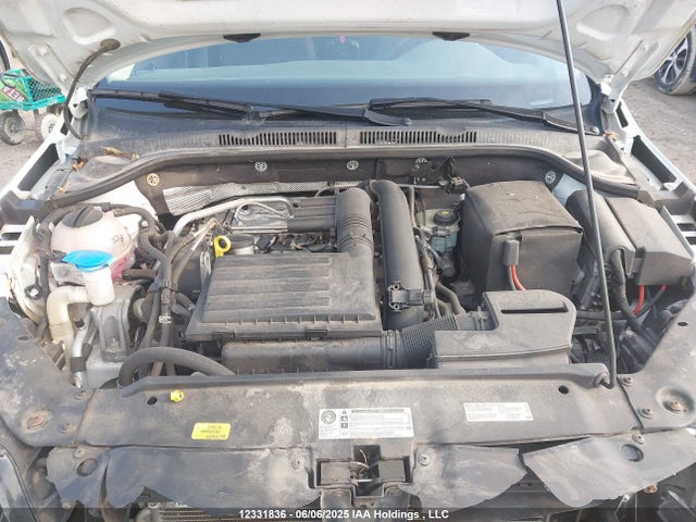 3VW167AJ8GM269564 Volkswagen Jetta