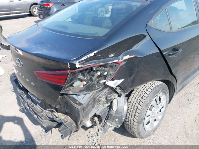 KMHD74LF4LU991412 Hyundai Elantra Essential Manual
