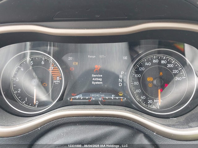1C4PJMDS3GW377704 Jeep Cherokee