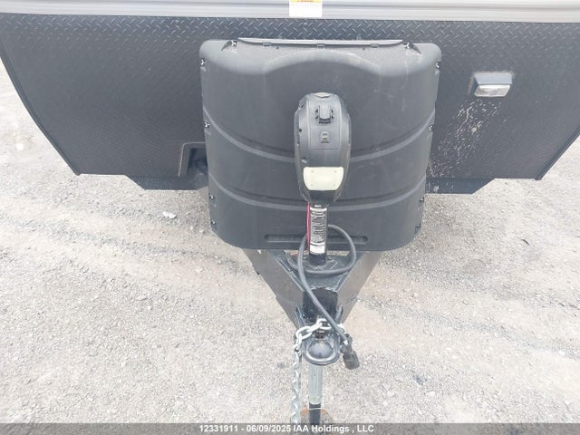 1UJBJ0BT8M1T20423 Jayco Jayco