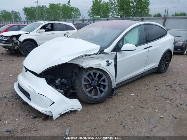 Tesla MODEL X 2024 7SAXCAE50RF447297 Image 2