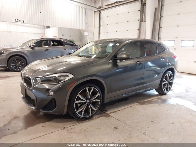 BMW X2 2018 WBXYJ5C36JEF69206 Image 2