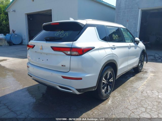 JA4J4UA84NZ618245 Mitsubishi Outlander Se/black Edition