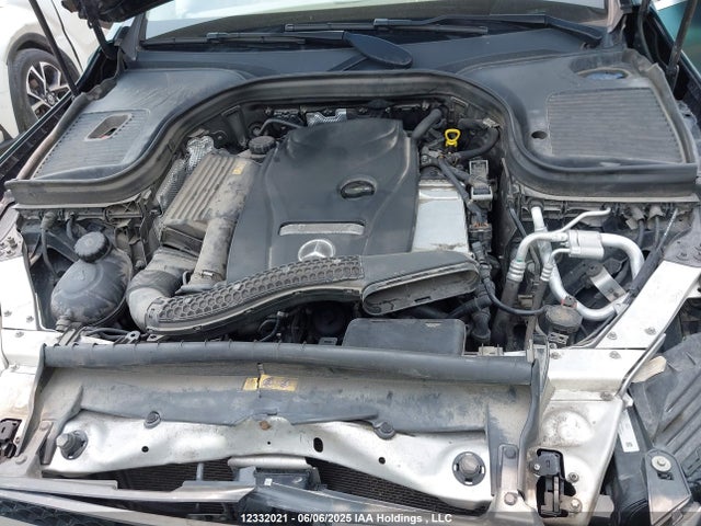 WDC0G4KB8HF114607 Mercedes-Benz m274