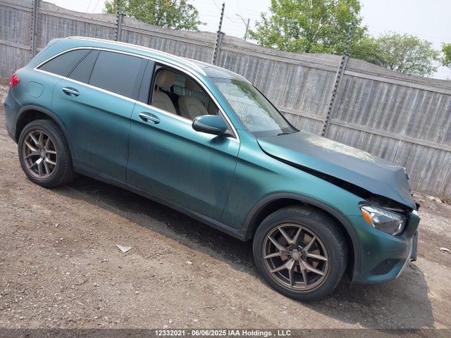 WDC0G4KB8HF114607 Mercedes-Benz m274
