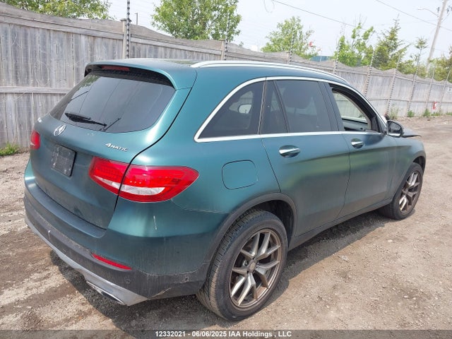 WDC0G4KB8HF114607 Mercedes-Benz m274