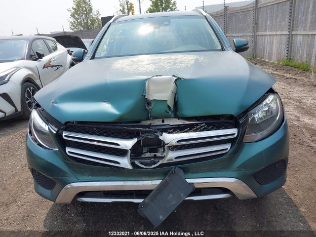 WDC0G4KB8HF114607 Mercedes-Benz m274