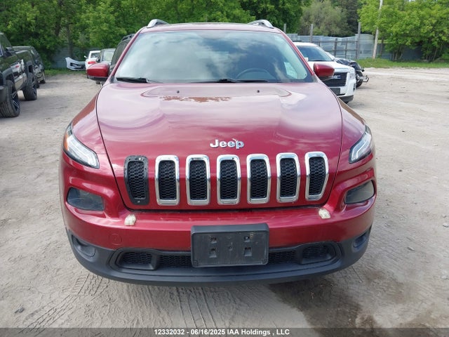 1C4PJMCS5FW588161 Jeep Cherokee