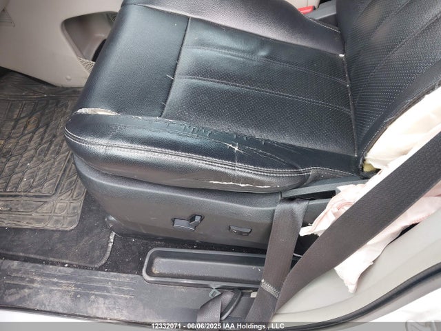2C4RDGDG7FR679341 Dodge Grand Caravan