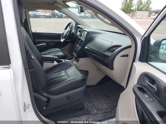 2C4RDGDG7FR679341 Dodge Grand Caravan