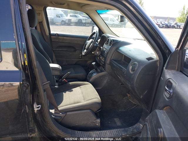 1C4NJRAB5GD739973 Jeep Patriot