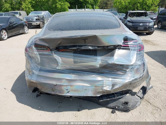 5YJSA1E57NF485522 Tesla MODEL S