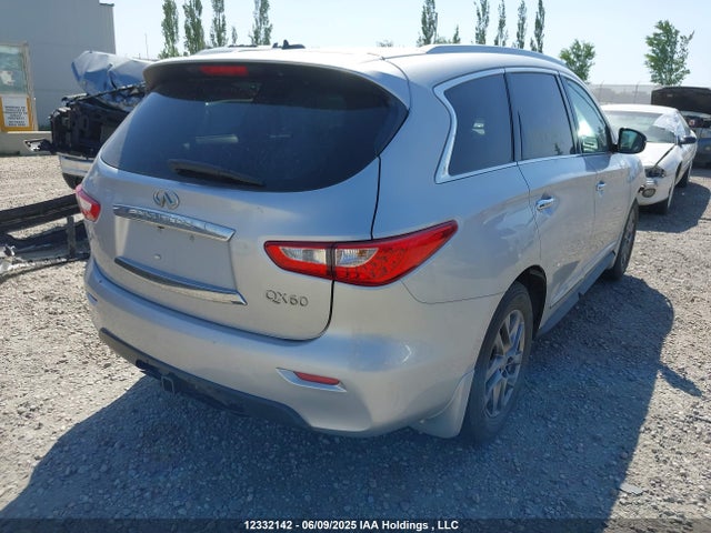 5N1AL0MM1FC507033 Infiniti 2015