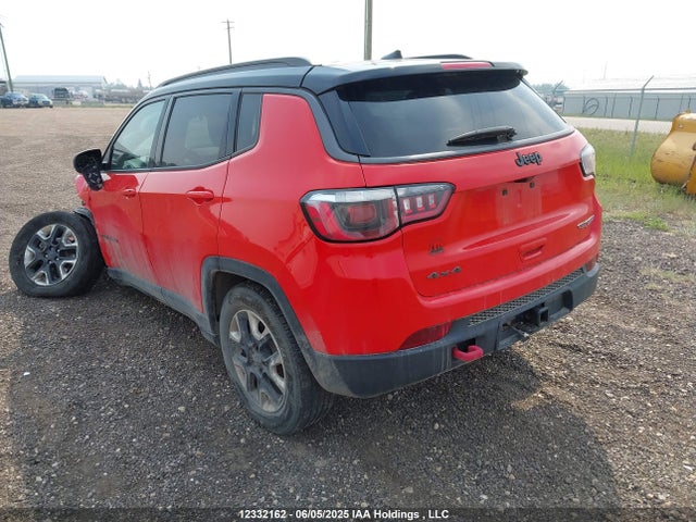 3C4NJDDB6JT345947 Jeep 2018