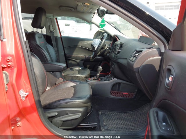 3C4NJDDB6JT345947 Jeep 2018