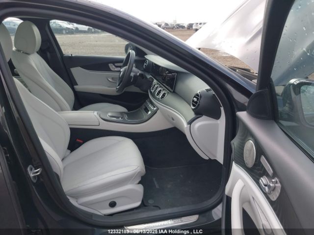 W1KZF8EB8NB058471 Mercedes-Benz E 350 4matic