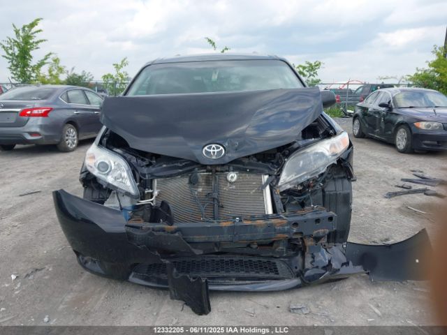 5TDKK3DC4GS699164 Toyota Sienna