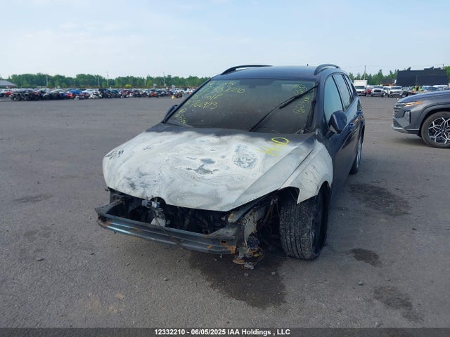 3VWD17AU1JM766923 Volkswagen 2018