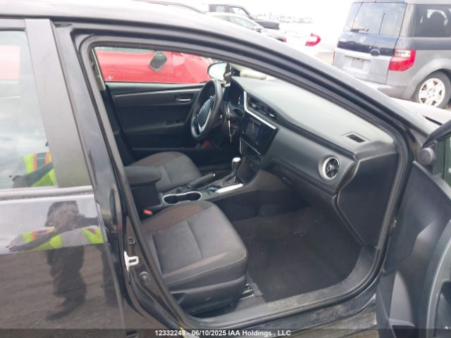 2T1BURHE4KC137792 Toyota Corolla