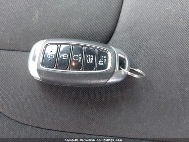 KMHLM4AG3PU574594 Hyundai Elantra