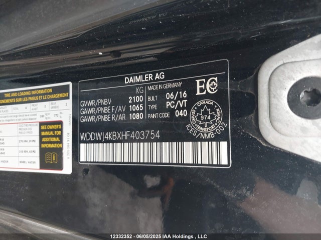 WDDWJ4KBXHF403754 Mercedes-Benz m274