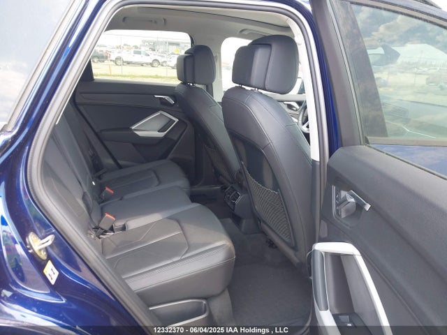 WA1AECF33M1001551 Audi 40 tfsi 2.0t