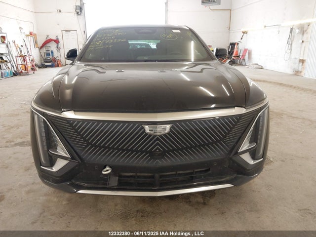 1GYKPMRL9RZ143332 Cadillac x0e + ec6