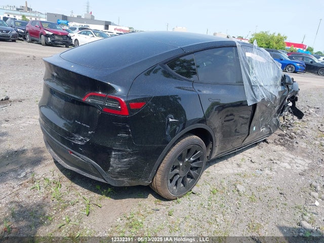 7SAYGDEEXPF709981 Tesla Model Y