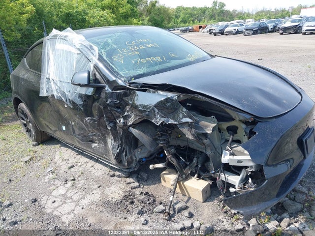 7SAYGDEEXPF709981 Tesla Model Y