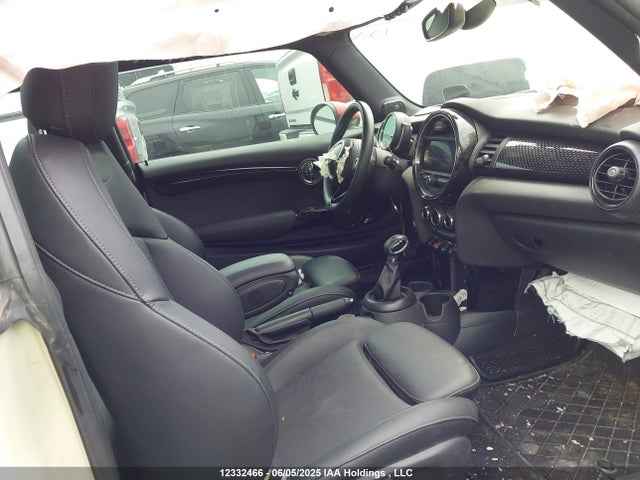 WMWXP7C53K2A50263 Mini 3 Door Cooper S
