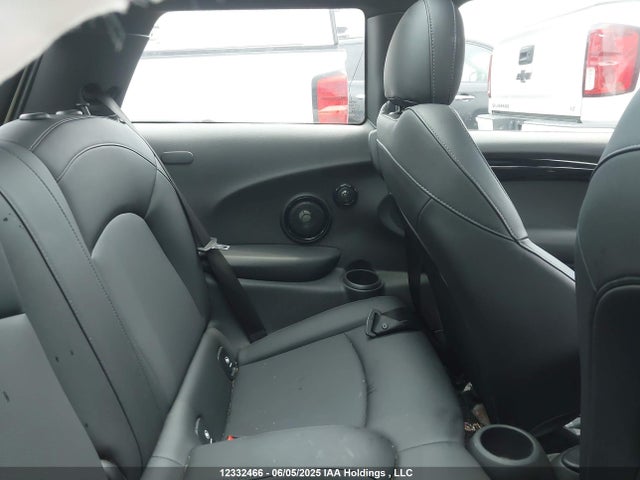 WMWXP7C53K2A50263 Mini 3 Door Cooper S