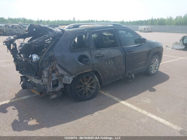 1C4PJMCX5KD277055 Jeep Cherokee