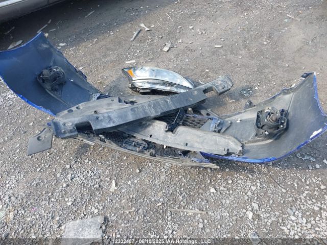 JTHKD5BH9E2175032 Lexus CT 200H