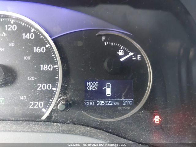 JTHKD5BH9E2175032 Lexus CT 200H