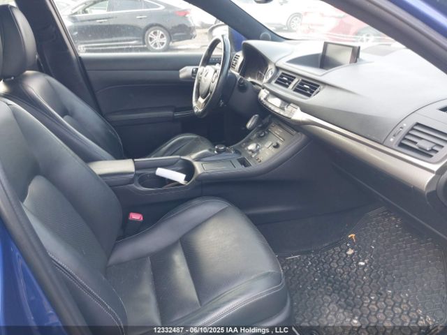 JTHKD5BH9E2175032 Lexus CT 200H