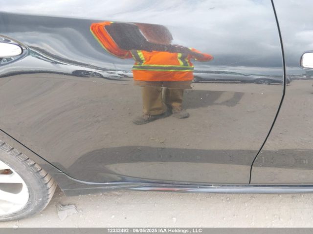 1N4AA6AP2HC385819 Nissan Maxima