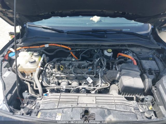 1FMCU9DZXMUA71232 Ford Escape Titanium