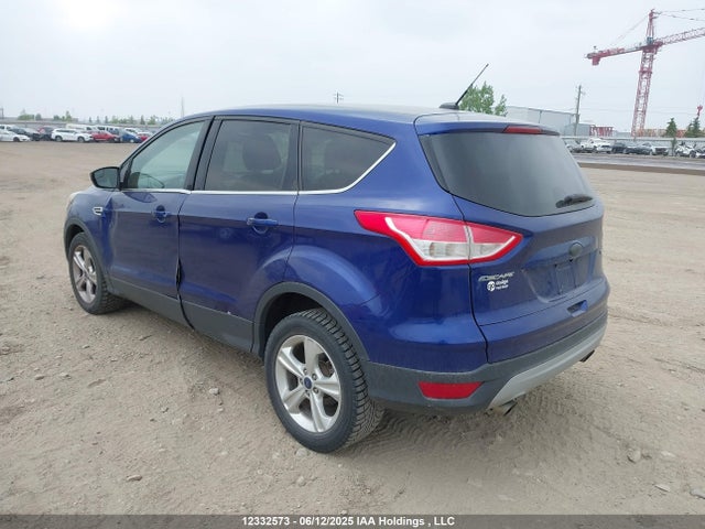 1FMCU0GX6FUB98682 Ford ESCAPE SE
