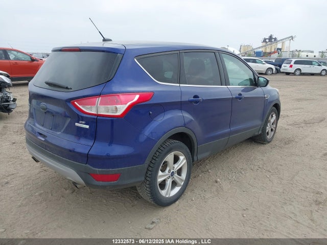 1FMCU0GX6FUB98682 Ford ESCAPE SE