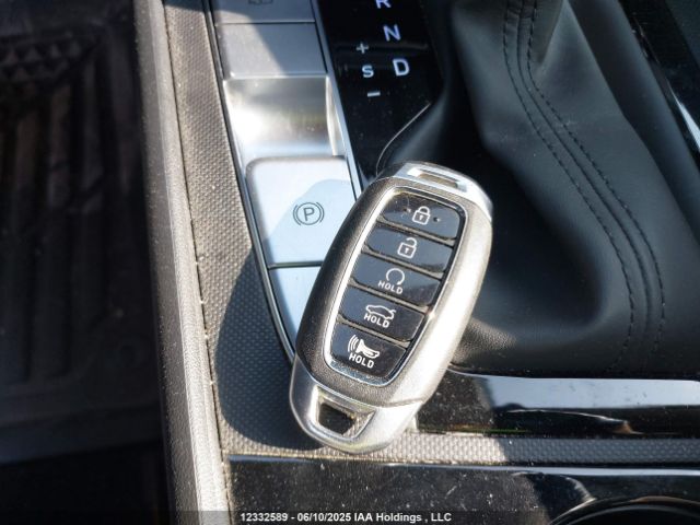 KMHLN4AG8PU425255 Hyundai Elantra Luxury Ivt