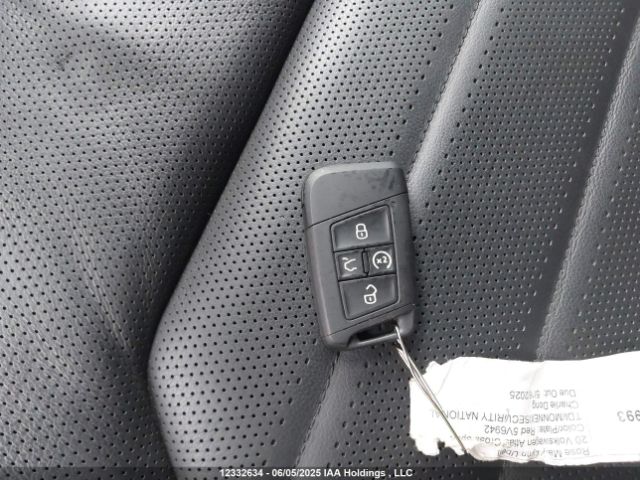 1V2TE2CA7LC223166 Volkswagen 2020