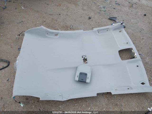 4T1B11HK2KU818015 Toyota CAMRY SE