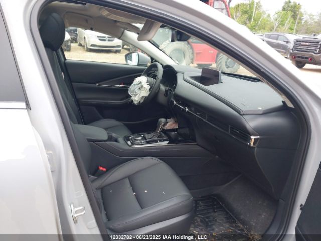3MVDMBCM8SM757730 Mazda pyukd