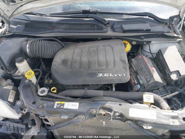 Dodge 2016 2016 2C4RDGBG9GR139493 Image 10