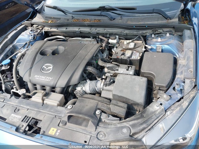 3MZBN1L7XJM223943 Mazda pe