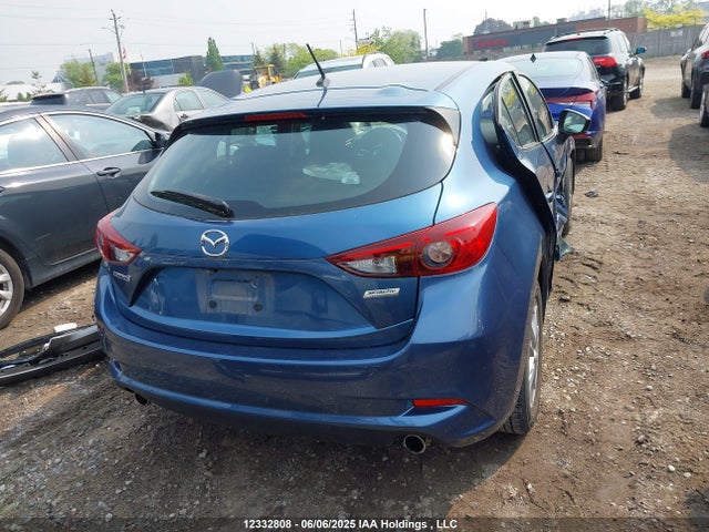 3MZBN1L7XJM223943 Mazda pe
