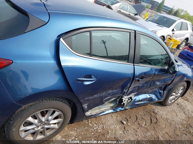 3MZBN1L7XJM223943 Mazda pe