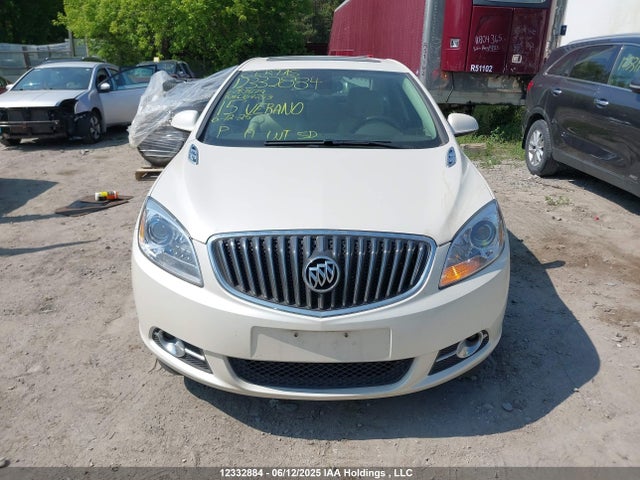 1G4PS5SK8F4153579 Buick lea