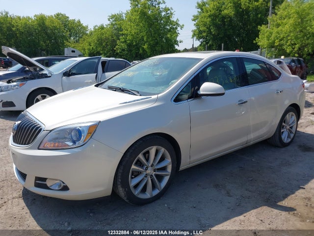 1G4PS5SK8F4153579 Buick lea