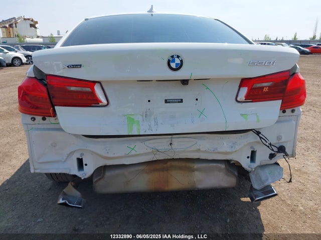 WBAJR7C08LCD03898 BMW 2020